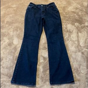 Chic Bluish Black Jeans 👖